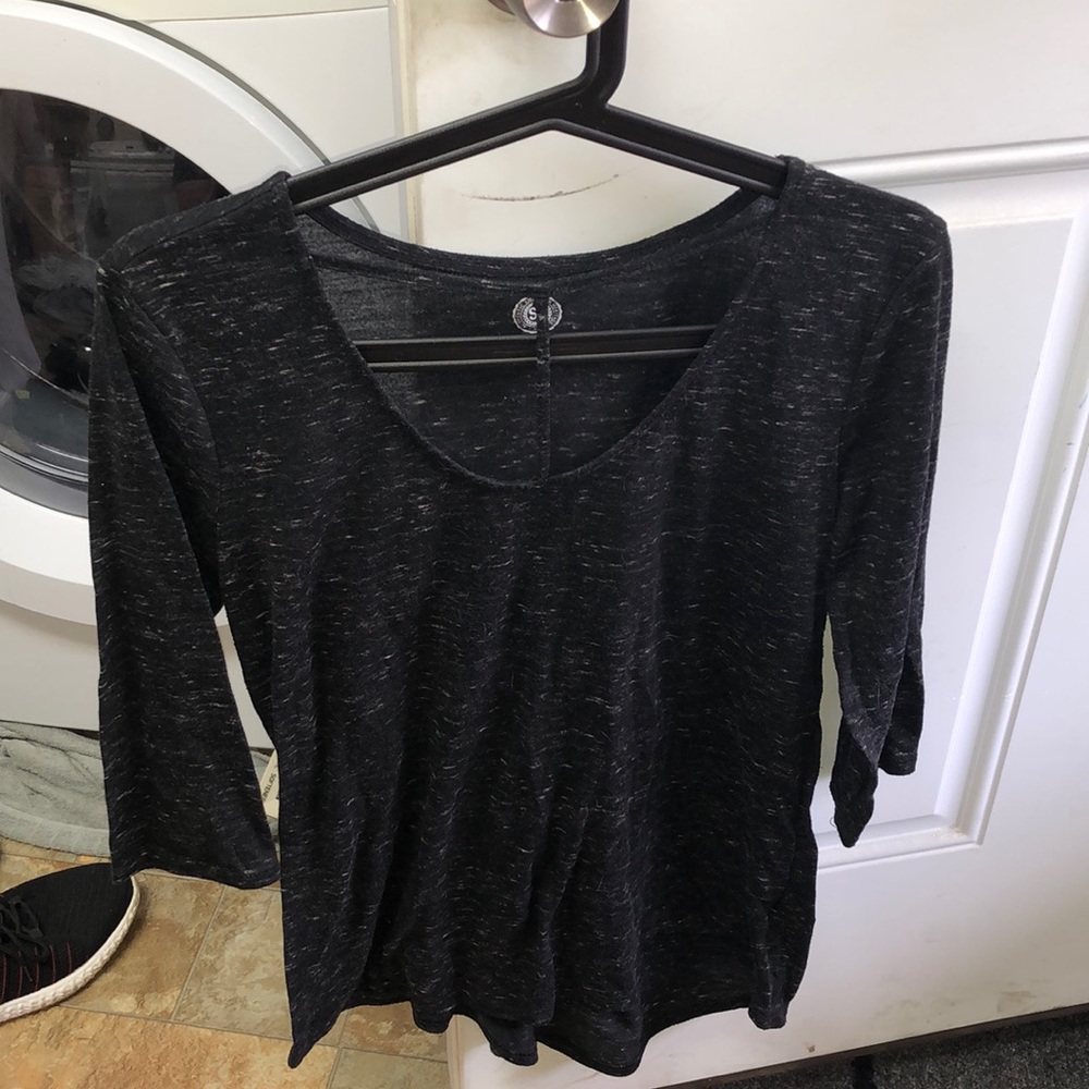 Lightweight tee